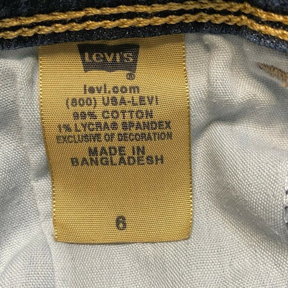 Levi’s 515 Jeans Women’s Denim Jean Shorts 6 Dark Blue Bermuda Style Casual - Picture 6 of 9